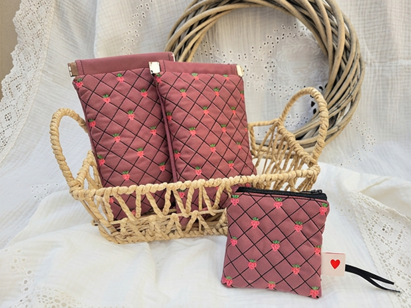 Endlosmuster Füllmuster Quiltmuster Mix 4 Früchte - redwork Stickdatei